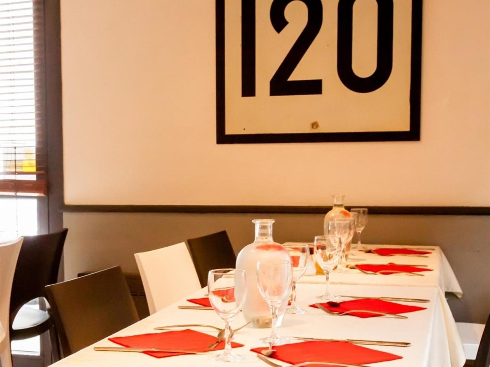 Hébergement Insolite Picasso Lanester Extérieur photo